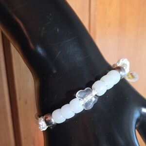 Color Changing Bead Bracelet